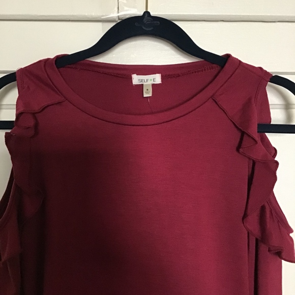 Ruffle Cold Shoulder Long Sleeve Sweatshirt - Picture 2 of 3